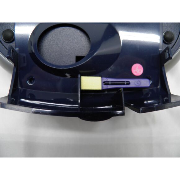 DYMO LetraTag 100T Table Top Label Maker - Picture 6 of 8